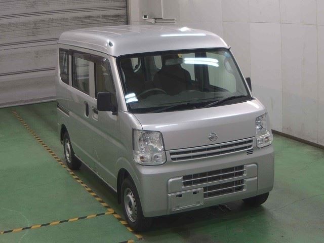 1018 Nissan Clipper van DR17V 2017 г. (JU Niigata)